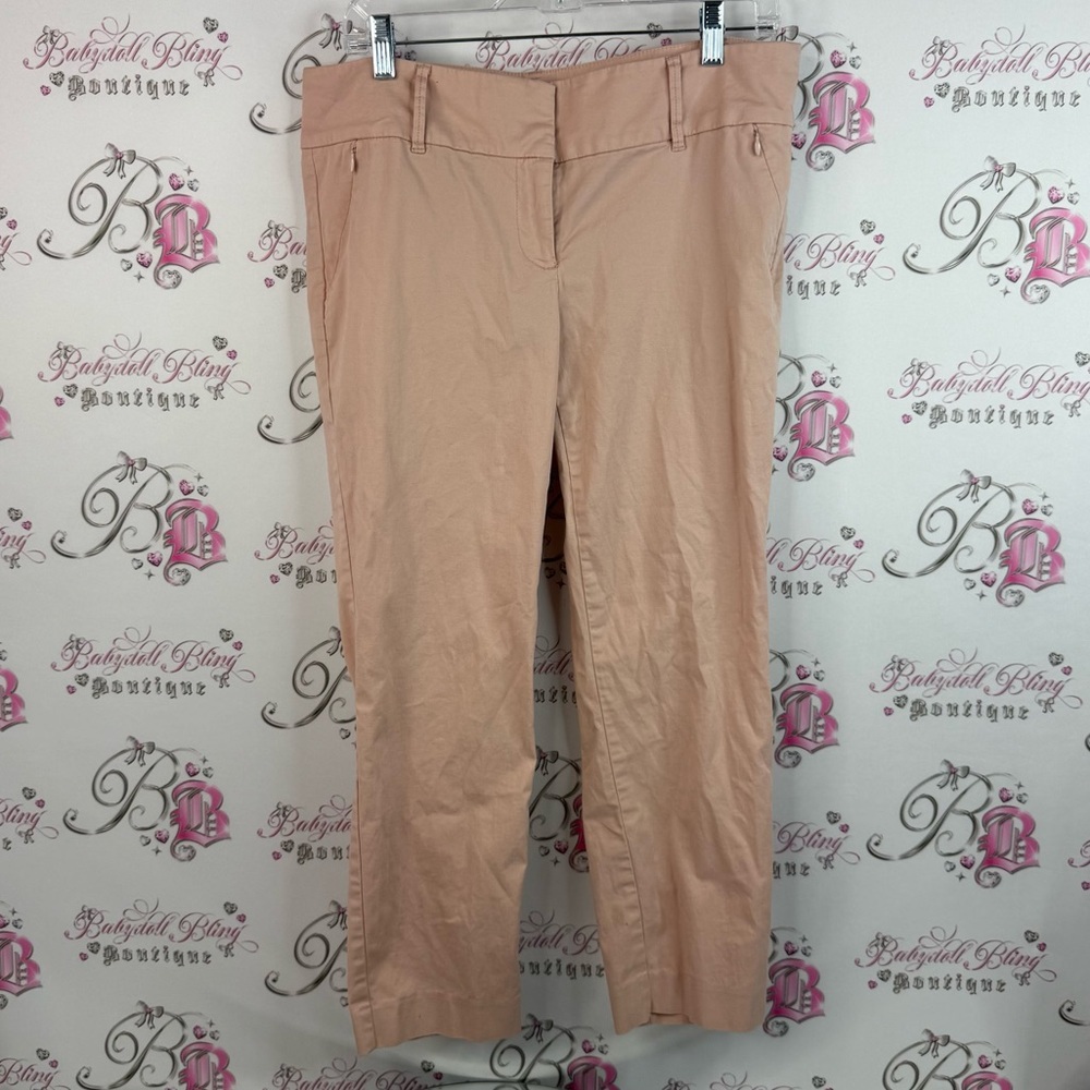 Ann Taylor Capri pants, light, peach, pink, beige, nude Tan Cropped Pants